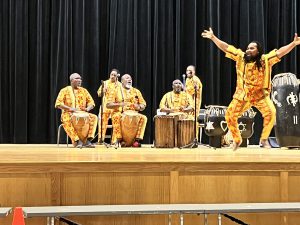 african performers up on stage